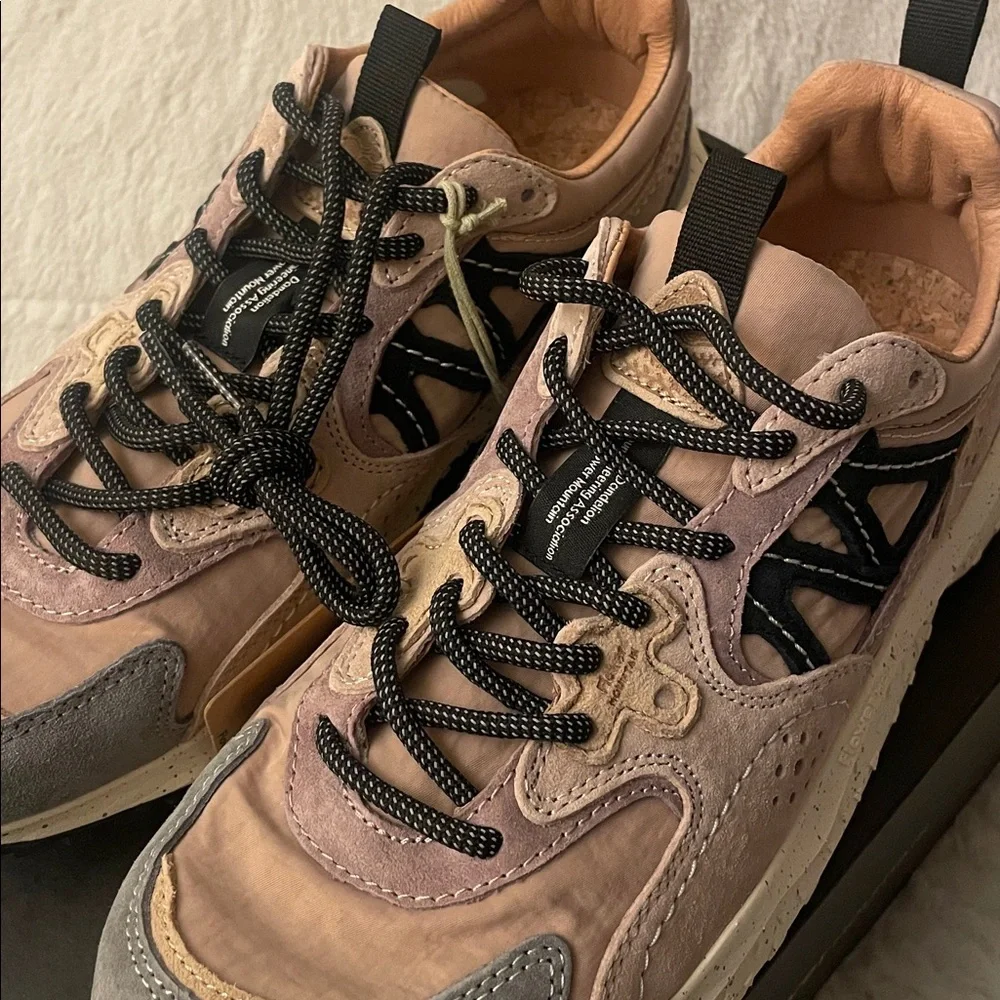 NWT Flower Mountain Solin Sneaker in Grey-Dove and Purple - Picture 14 of 16